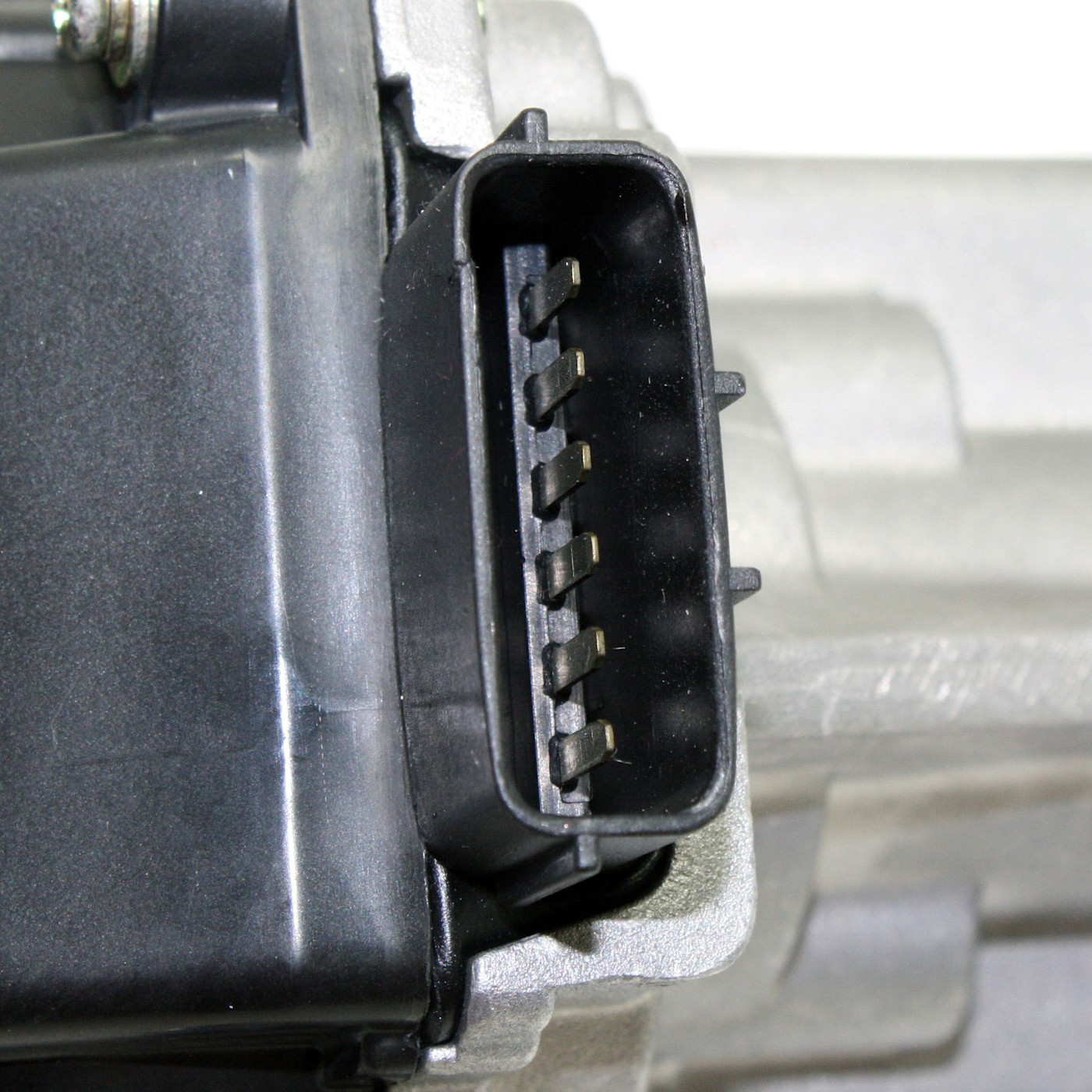 Ignition Distributor L4 For 9697 Nissan Pickup Truck D21 Hardbody 2.4L